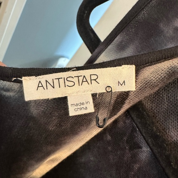 Tie-Dye Sleeveless Jumpsuit - Picture 6 of 8